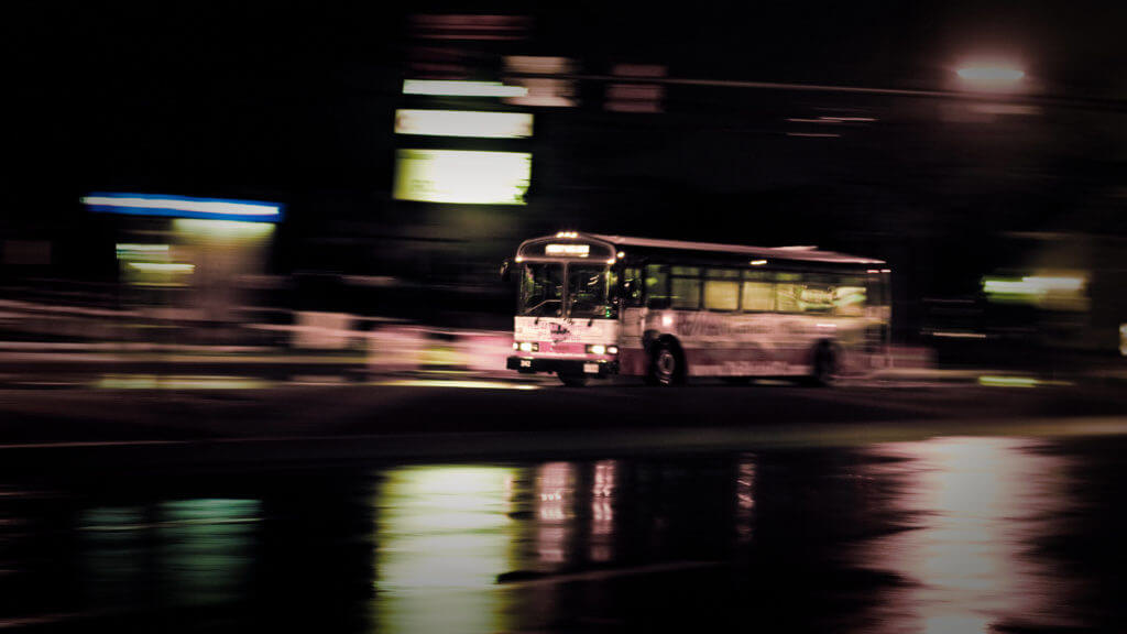 Transit bus